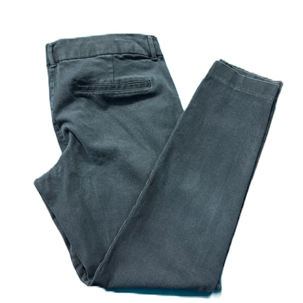 Old Navy Woman’s Pixie Never Fade Black Pants Size 8